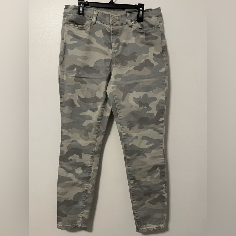 BlankNYC Camo Skinny Jeans - The Sullivan
